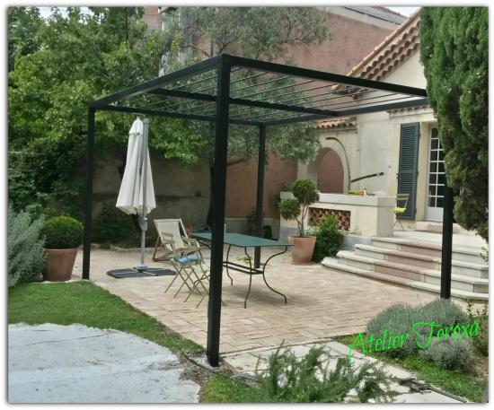 Pergola contemporaine 1